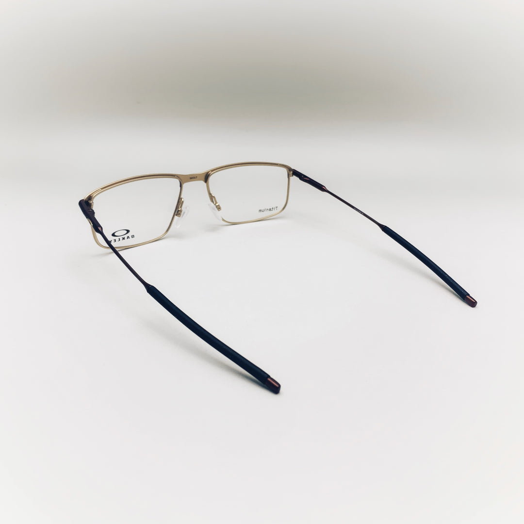 Oakley  OX5019 0556