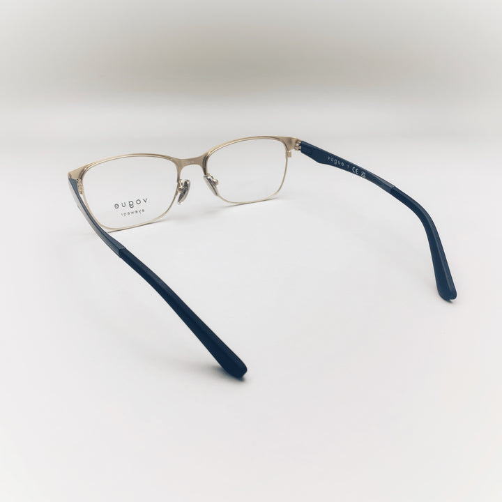 Vogue VO3940 5061