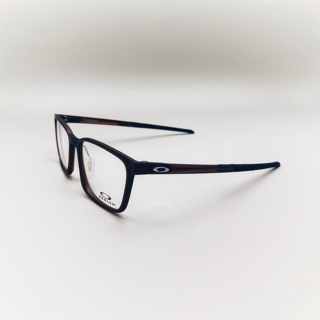 Oakley  OX8205 0455
