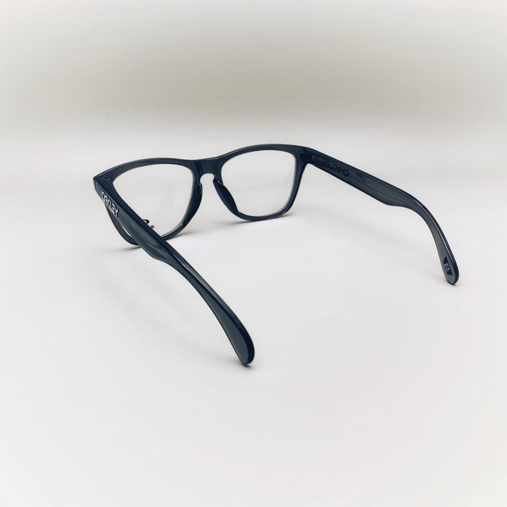 Oakley  OX8137A 0555