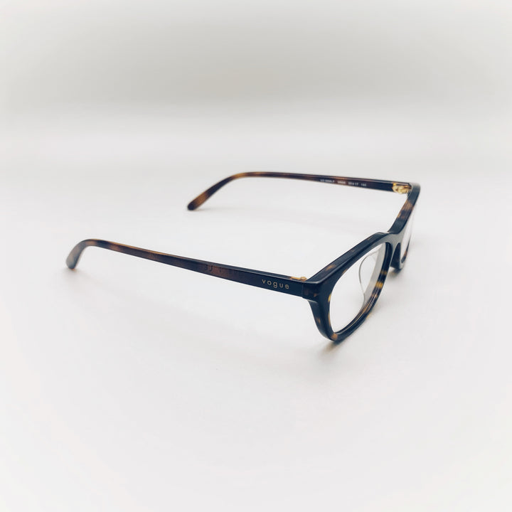 Vogue VO5668-F W656