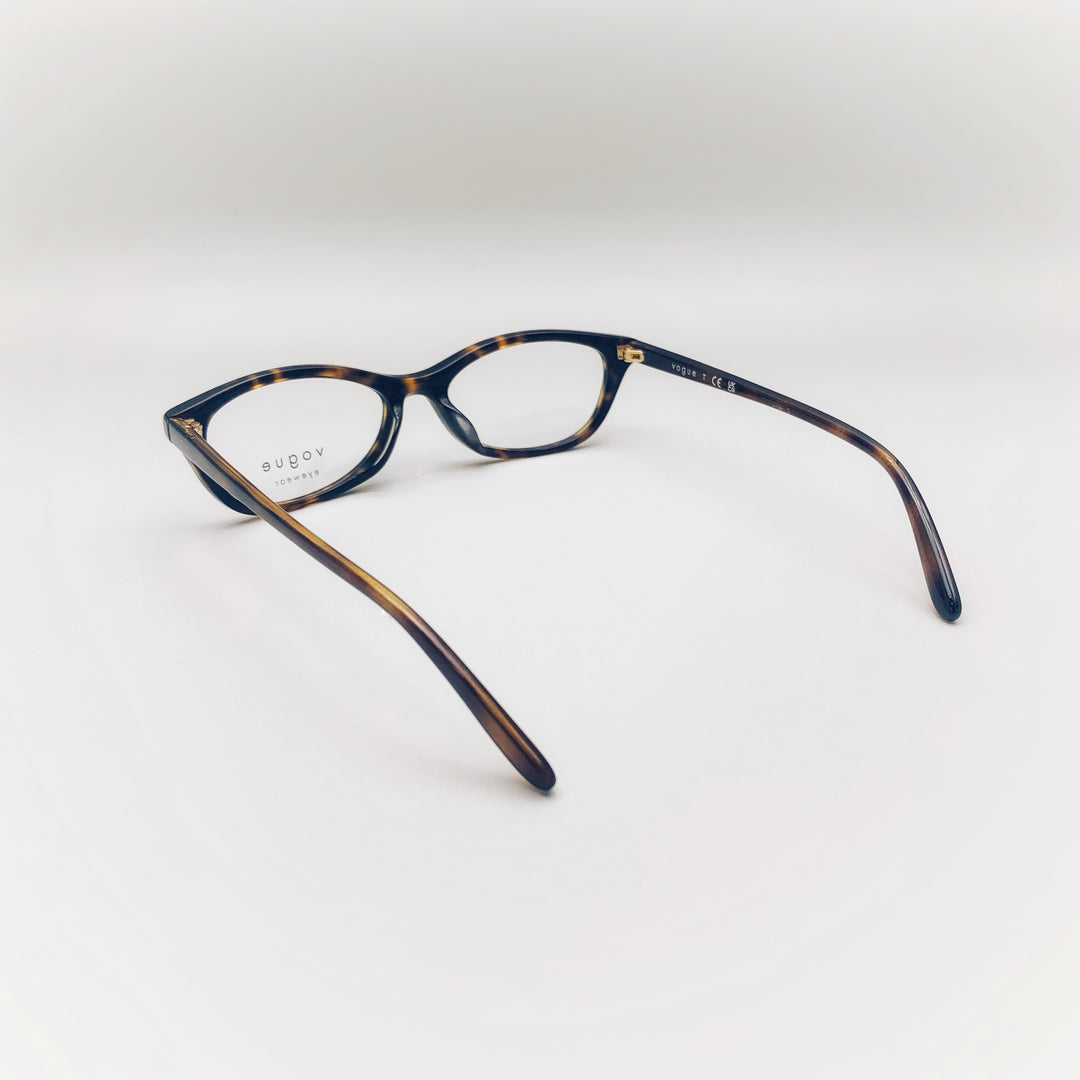 Vogue VO5668-F W656