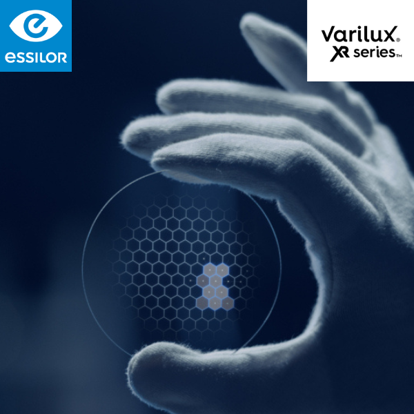 เลนส์โปรเกรสซีฟ Essilor Varilux XR
