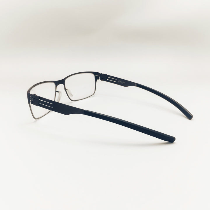 IC! Berlin Paul R. TEAK