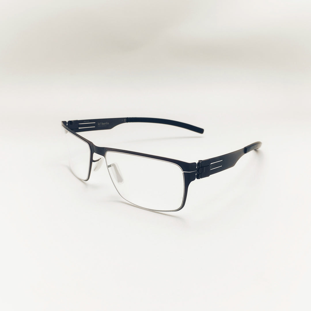 IC! Berlin Paul R. TEAK